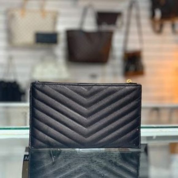 SAINT LAURENT Grain De Poudre Chevron Monogram Bill Pouch - Picture 10 of 14